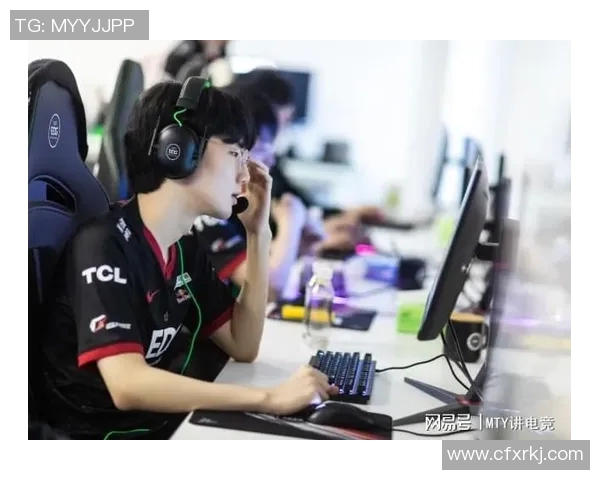 杭州极限运动队在全球耐力排行榜中荣登第九名展现出卓越实力与拼搏精神 杭州极限运动队在全球耐力排行榜中荣登第九名展现出卓越实力与拼搏精神