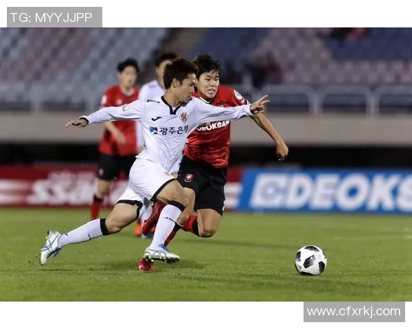 蔚山队表现低迷赵贤祐苦撑门线难阻惨败局面